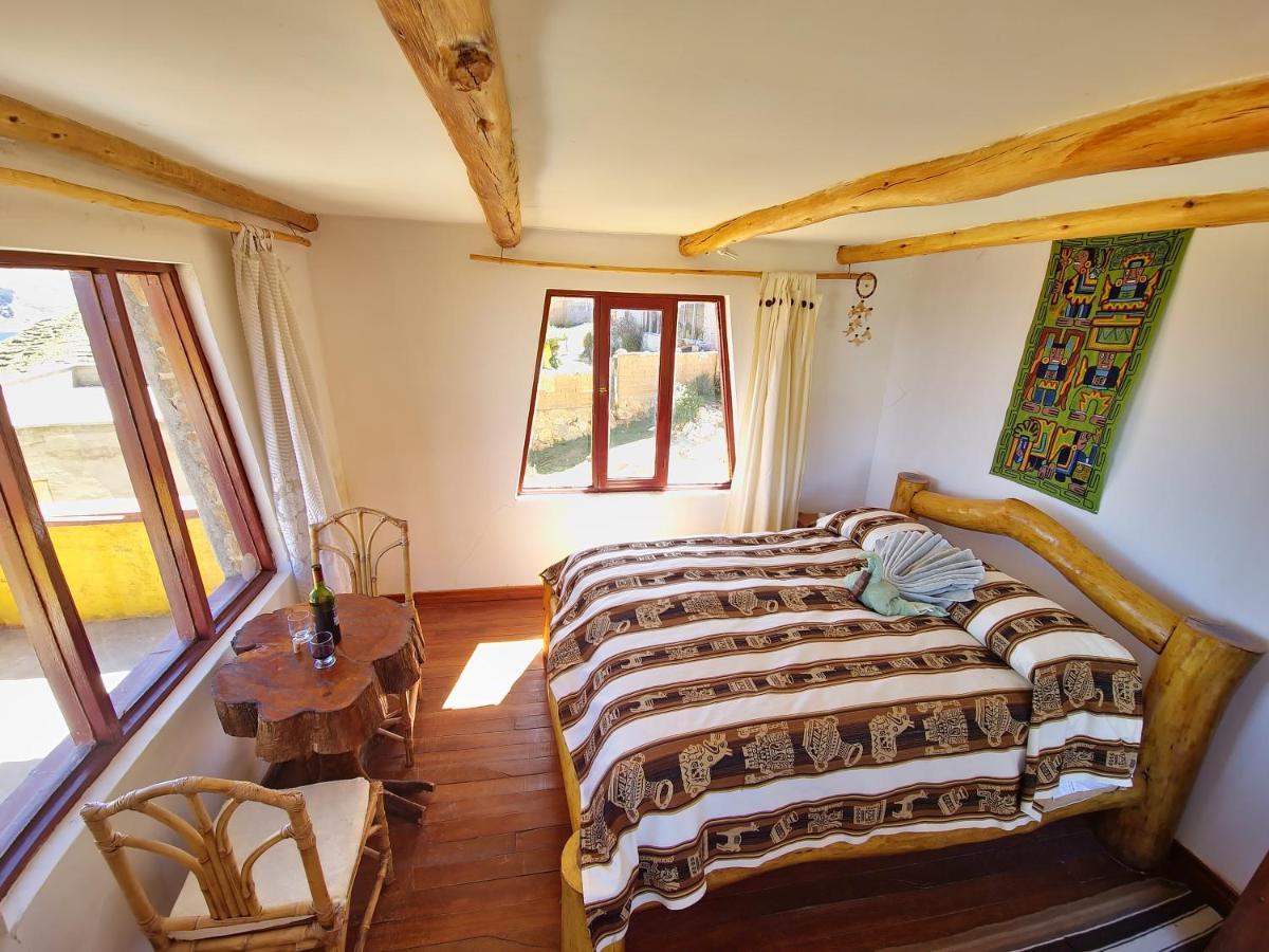 Hostal Puerta Del Sol Isla del Sol Екстериор снимка